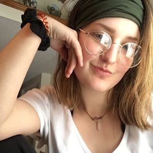 Meet your Posher, Delaney